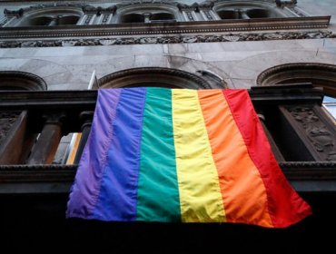 Entidades públicas izarán la bandera de la diversidad sexual entre el 15 y 17 de mayo