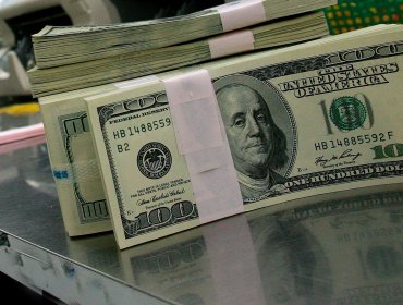 Dólar sube tras la fuerte caída de este jueves