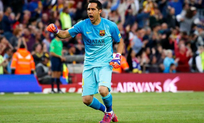 Claudio Bravo es campeón de la liga española con el FC Barcelona