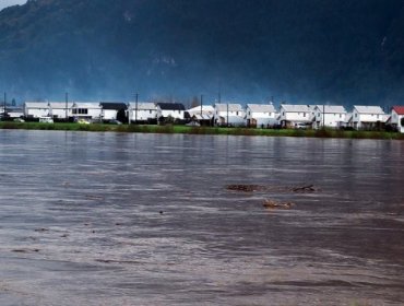 Temporal en el Sur: Van 99 evacuados en Aysén y 40 damnificados en Los Lagos