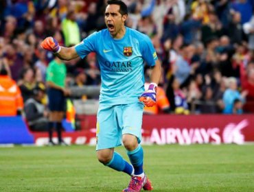 Claudio Bravo es campeón de la liga española con el FC Barcelona