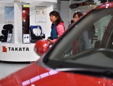 Takata de Estados Unidos reconoce defecto en sus airbags y revisará más de 33 millones de autos