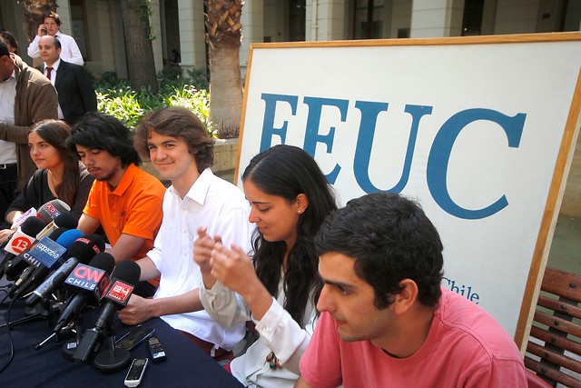 Quiebre en la Confech: Remueven al presidente de la FEUC de la vocería