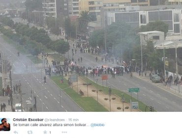 Funcionarios del Hospital Gustavo Fricke protestaron fuera del establecimiento