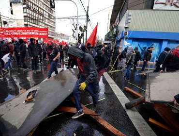 Incidentes en Valparaíso dejaron como saldo a 37 detenidos