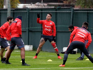 Liberación anticipada de jugadores tensiona el ambiente en la Roja