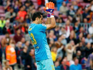 Claudio Bravo, a 90 minutos de conseguir el segundo mejor Trofeo Zamora