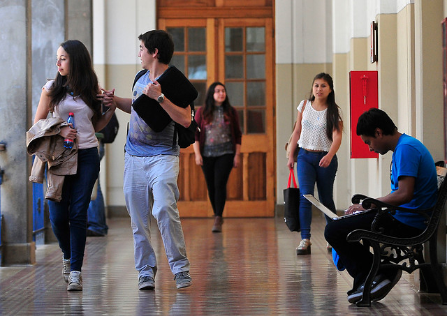 Aprobaron legislar proyecto que crea 15 Centros de Formación Técnica estatal