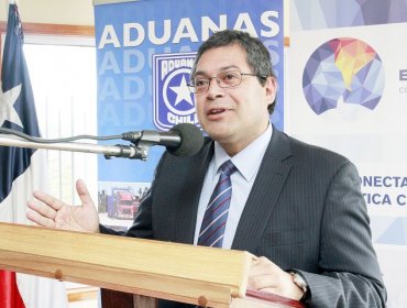 Diputados DC pidieron la salida de director nacional de aduanas