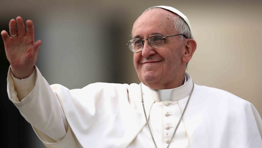 Papa Francisco lamenta desastres naturales y rechaza aborto terapéutico en Chile