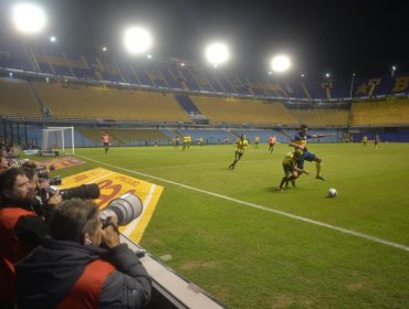 Fútbol Argentino: Boca pierde invicto al caer goleado ante Aldosivi en estadio vacío