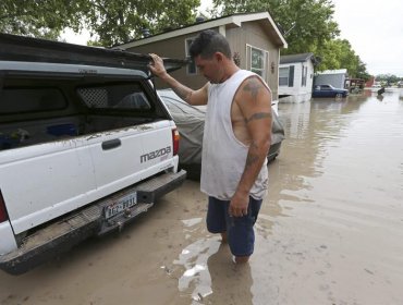 Tres muertos y cientos de desplazados en Oklahoma y Texas por inundaciones