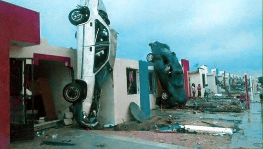 Tornado causa 13 muertos y daños en sólo seis segundos en México