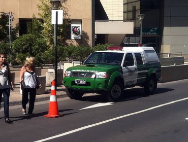 Roban recaudación de estacionamientos de clínica privada en Las Condes