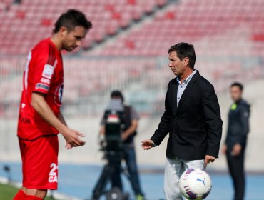 Primera B: Fernando Díaz comienza a delinear plantel tras renovar en Ñublense