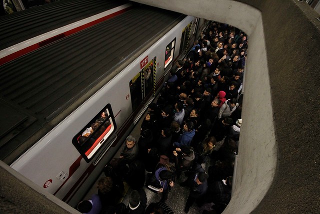 Interrupción de Metro se debió a dos menores que fueron sorprendidos robando