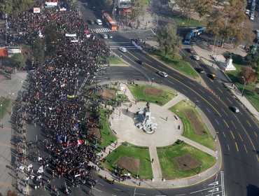 Marcha Confech: Alameda estará cortada entre Puente del Arzobispo y Exposición