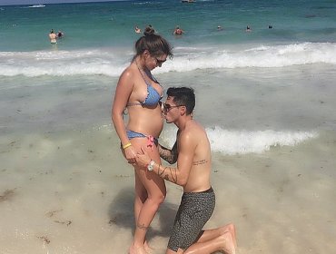 Faloon Larraguibel sorprende con tierna foto de su avanzado embarazo