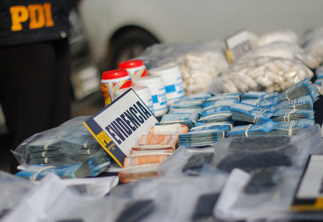 Policía incauta drogas y armamento durante allanamiento en población La Legua