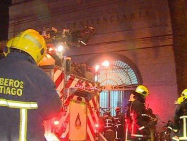 Director de Gendarmería dice que "se evitó una tragedia" en la ex Penitenciaría