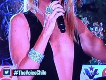 Vértigo le da la bienvenida The Voice Chile con gala y beso incluido