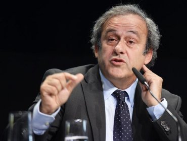 Escándalo FIFA: Platini cree posible que Blatter pierda la elección y espera que así sea