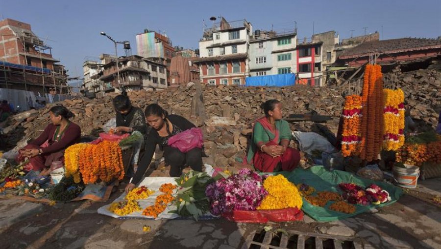 A dos meses del terremoto Nepal acogerá una conferencia de donantes