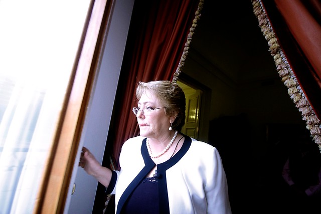 Cadem: Aprobación a Presidenta Bachelet alcanza su nivel histórico más bajo