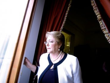 Cadem: Aprobación a Presidenta Bachelet alcanza su nivel histórico más bajo