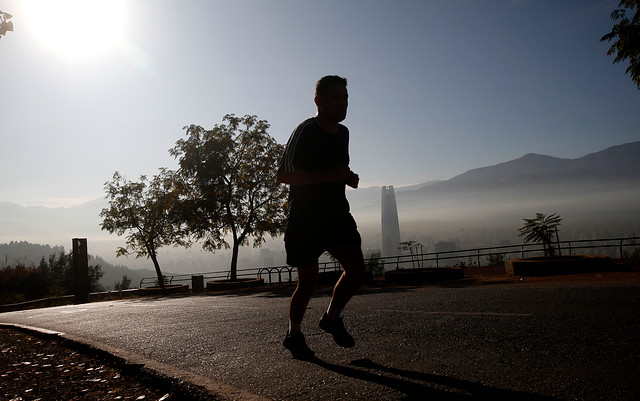 Intendencia Metropolitana mantiene alerta ambiental para este miércoles