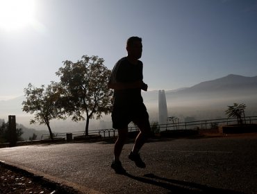 Intendencia Metropolitana mantiene alerta ambiental para este miércoles