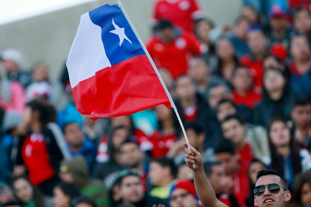 Encuesta revela que un 76% de los chilenos estará pendiente de la Copa América