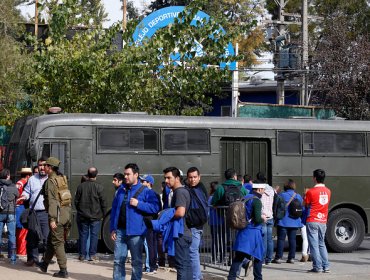 Cierran calle de Juan Pinto Durán a pedido de Sampaoli