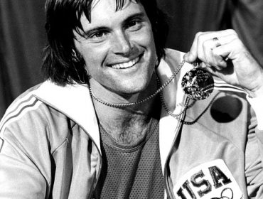 Petición busca quitarle el oro a Caitlyn Jenner