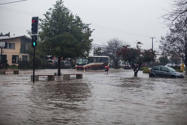 Lluvias continúan y se mantienen cortes de energía por sistema frontal en el sur