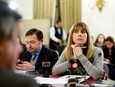 Ministra del trabajo se reúne con su par ibérico para conocer la reforma laboral española