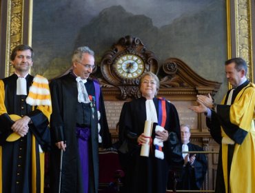 Universidad la Sorbona reconoce con su "honoris causa" a Presidenta Bachelet