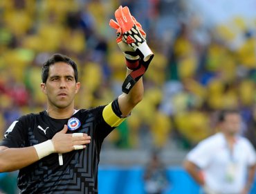 Copa América: Claudio Bravo arribó al país para sumarse a la Roja