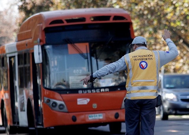 Paro de Transantiago: Se registran incidentes y enfrentamientos