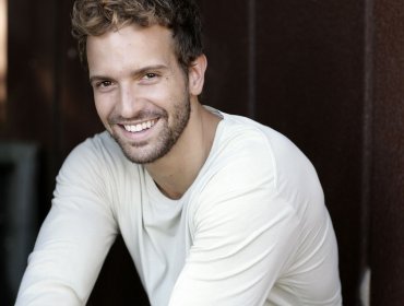 Pablo Alborán cantará el tema central de “Palmeras de nieve”