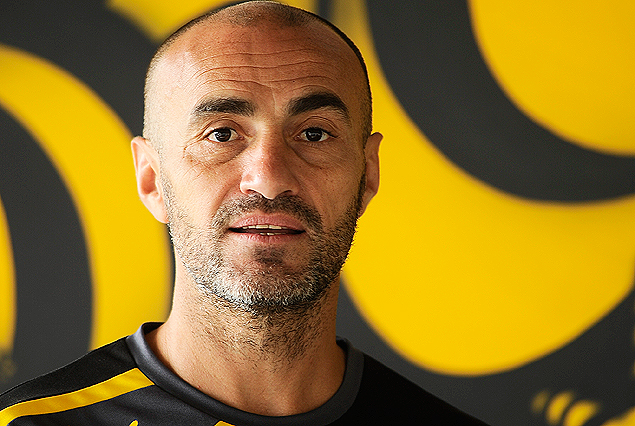 Paolo Montero: "No hay muchos jugadores en el mundo como Arturo Vidal"