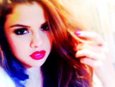 Selena Gómez se desnuda en instagram