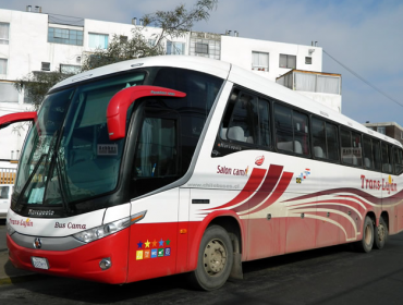 Seis personas fallecen al volcarse bus con ruta Iquique - Bolivia