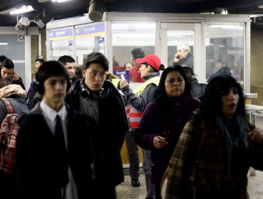 Se reestablece Línea 1 del Metro de Santiago tras protesta de trabajadores