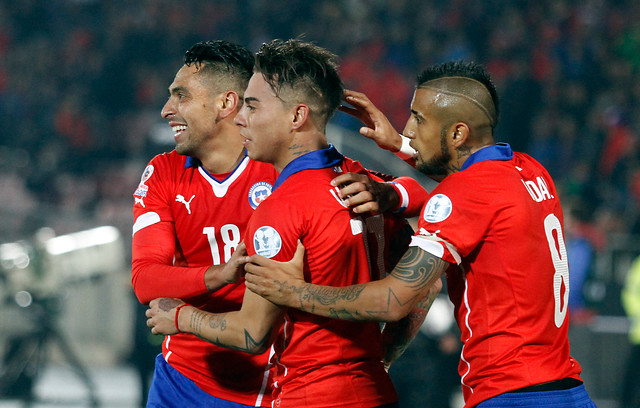 Copa América: Eduardo Vargas volverá a la titularidad en Chile ante México