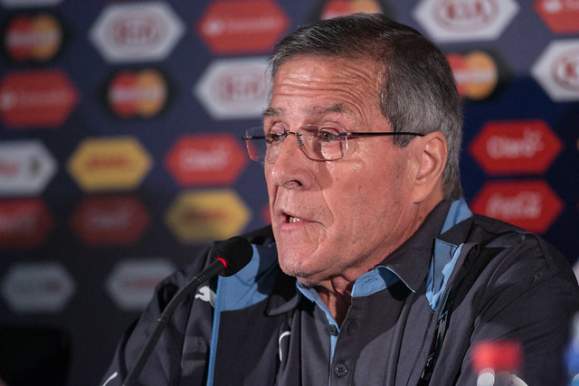 Copa América-Tabárez: "Espero que el equipo mejore en el torneo"