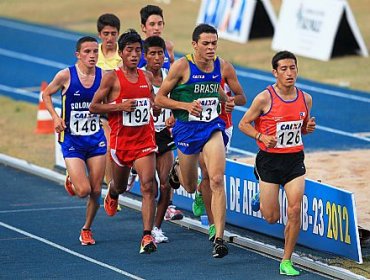 Víctor Aravena le dio el oro a Chile en los 5.000 metros