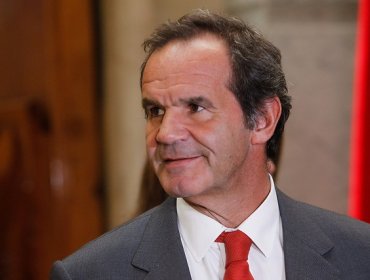 Andrés Allamand propone trabajo conjunto gobierno-oposición para superar crisis