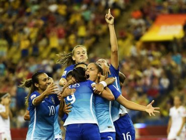 Mundial Femenino: Colombia y Brasil a pasos gigantes