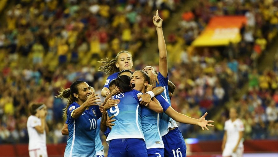 Mundial Femenino: Colombia y Brasil a pasos gigantes